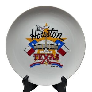 VINTAGE HOUSTON TEXAS Souvenir Plate NASA Space Shuttle Texas Flag 1988 7.5”